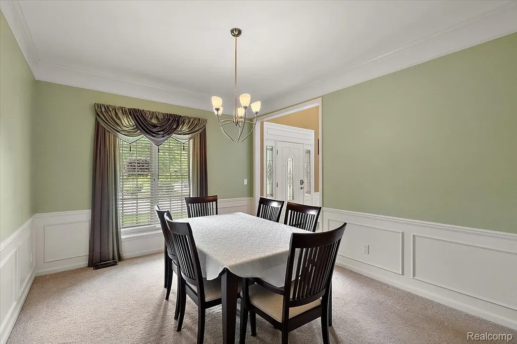 1885 Avon Glen Lane Orion Charter Township MI 48360