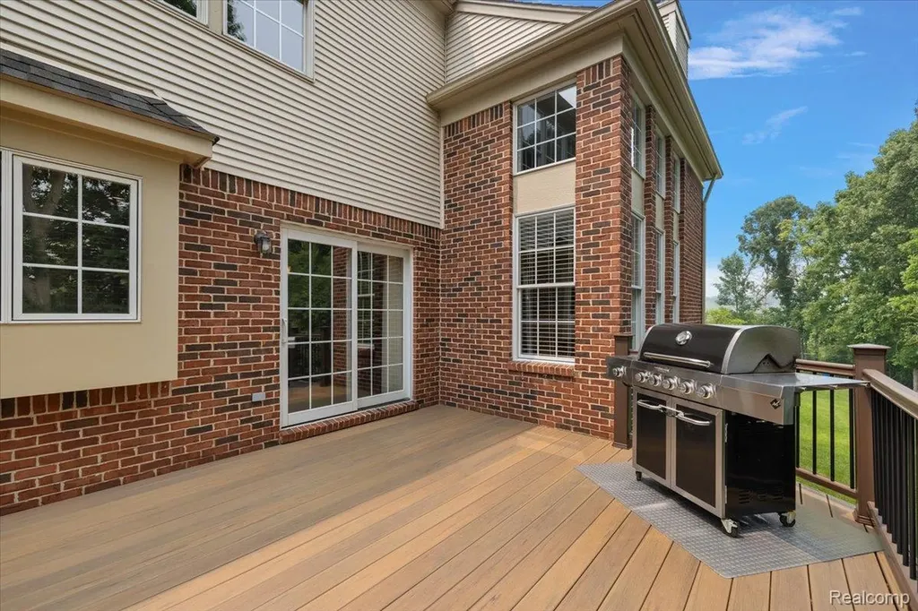 1885 Avon Glen Lane Orion Charter Township MI 48360