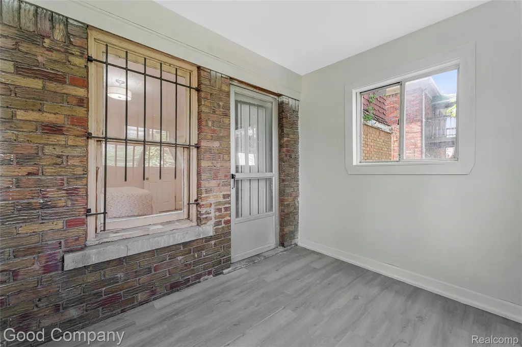 16644 Washburn Street Detroit City MI 48221