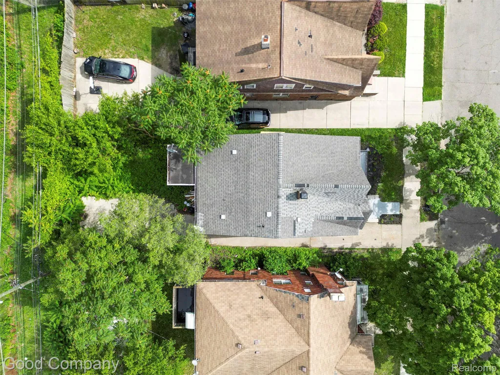 16644 Washburn Street Detroit City MI 48221