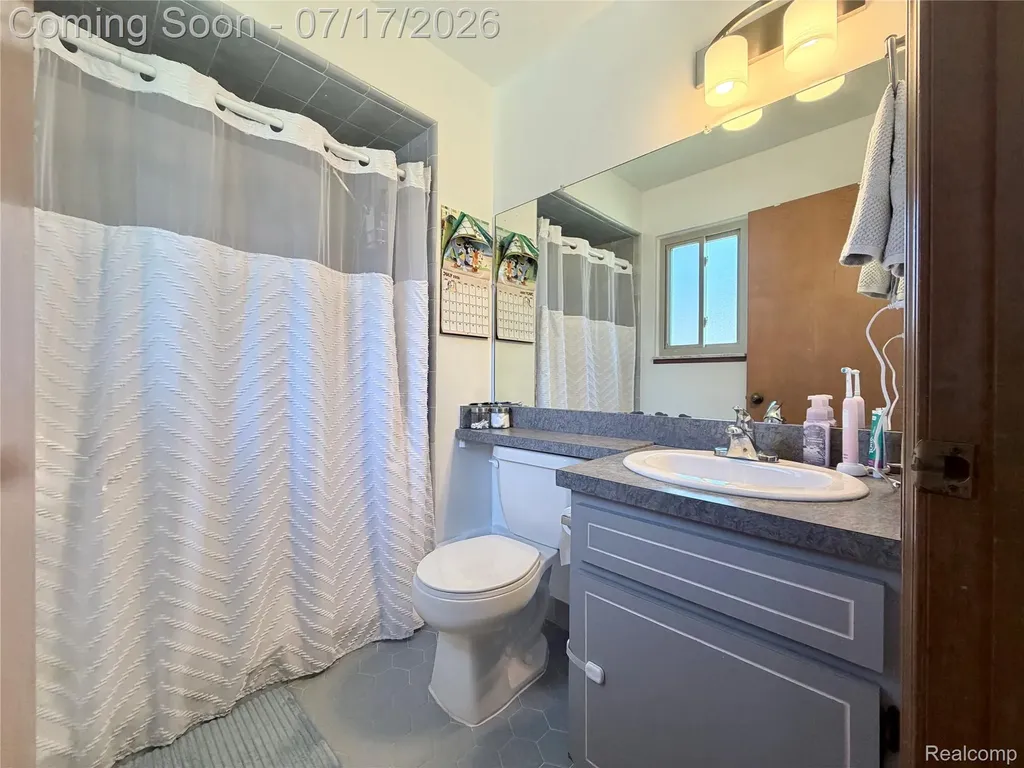 39941 Bridgeview Street Harrison Charter Township MI 48045