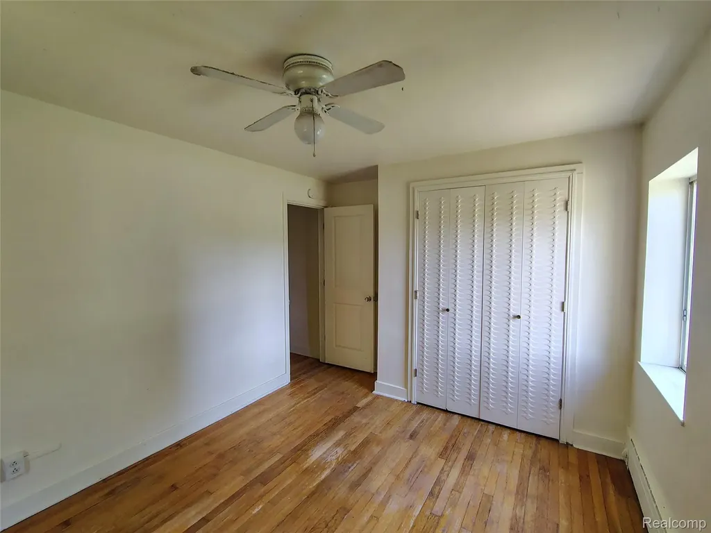 5600 Hemingway Lake Road Otter Lake Village MI 48464