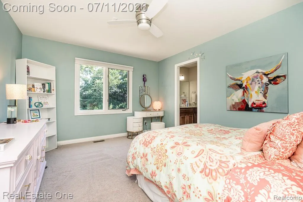 1067 Newgate Court Oakland Charter Township MI 48363