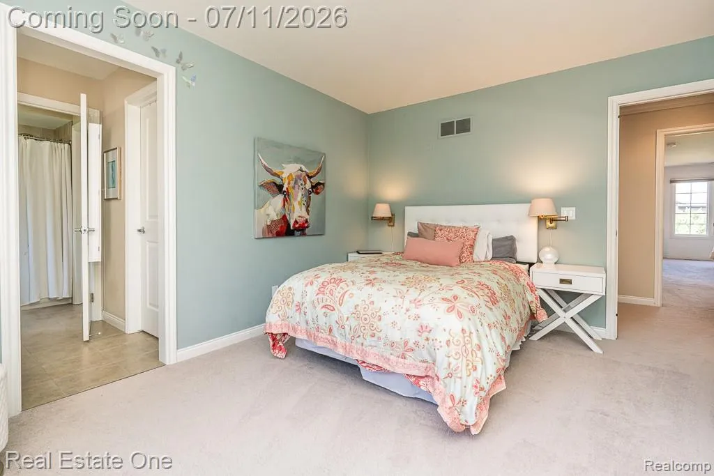 1067 Newgate Court Oakland Charter Township MI 48363