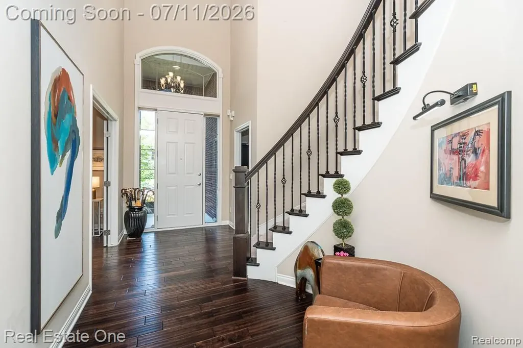 1067 Newgate Court Oakland Charter Township MI 48363
