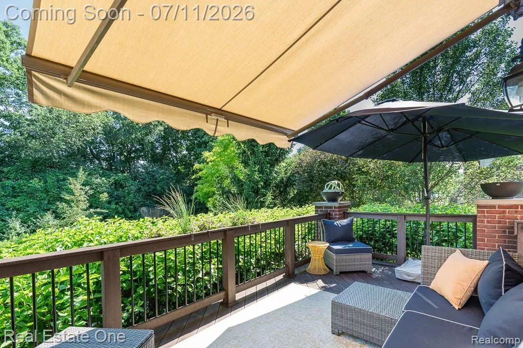 1067 Newgate Court Oakland Charter Township MI 48363