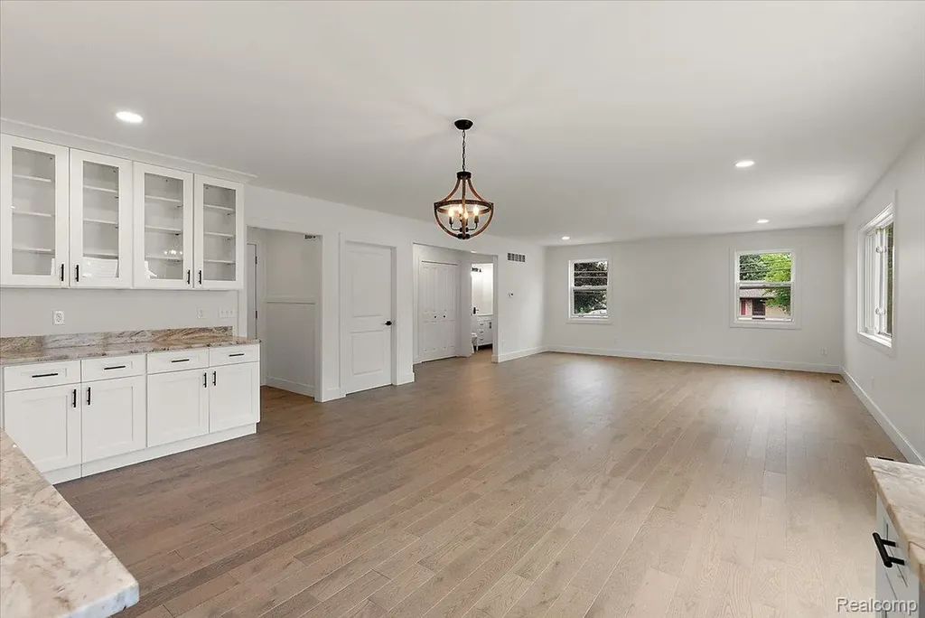 8774 Speedway Drive Shelby Charter Township MI 48317