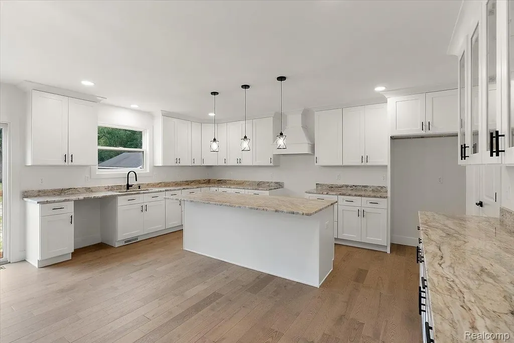 8774 Speedway Drive Shelby Charter Township MI 48317
