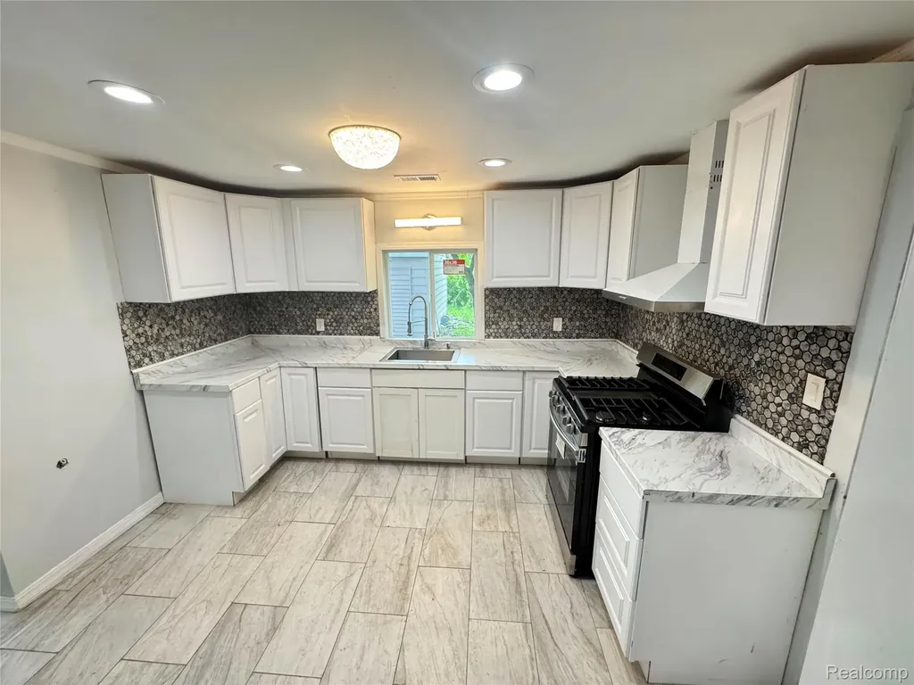 3553 N Monroe Street Carrollton Township MI 48724