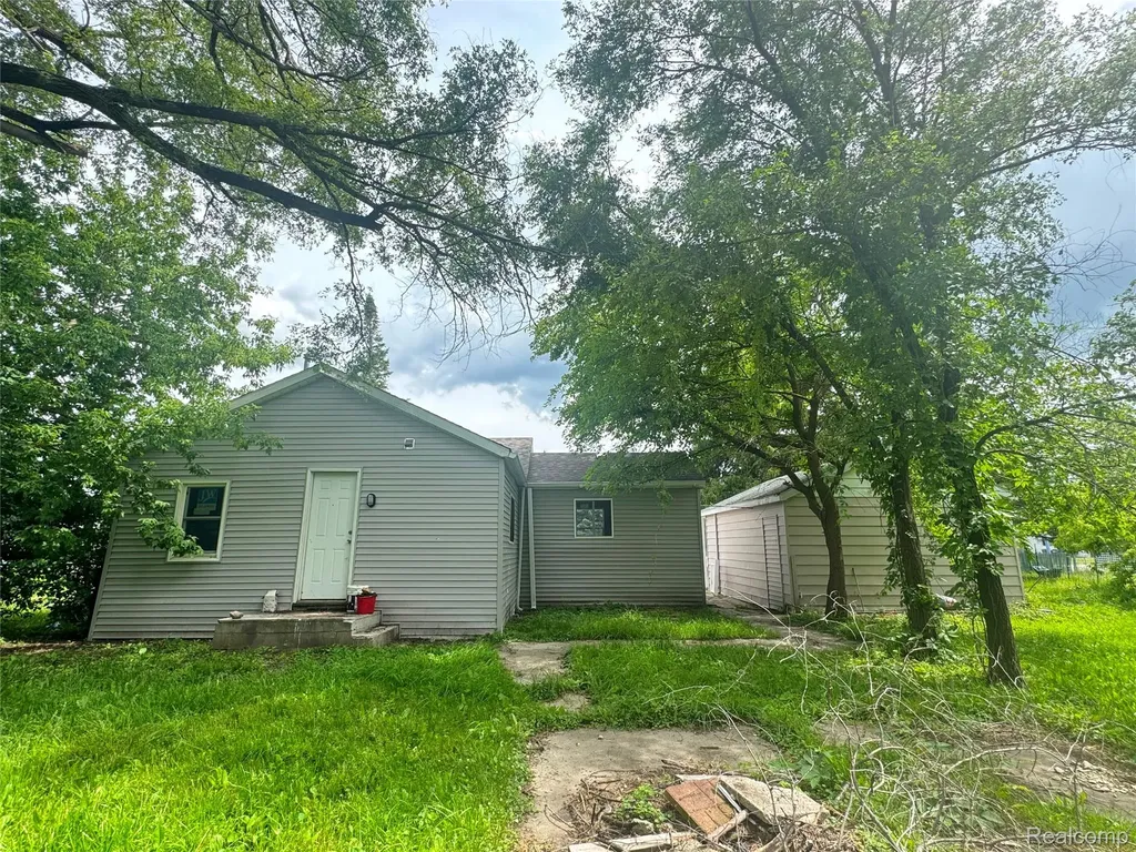 3553 N Monroe Street Carrollton Township MI 48724