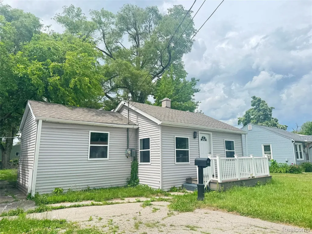 3553 N Monroe Street Carrollton Township MI 48724