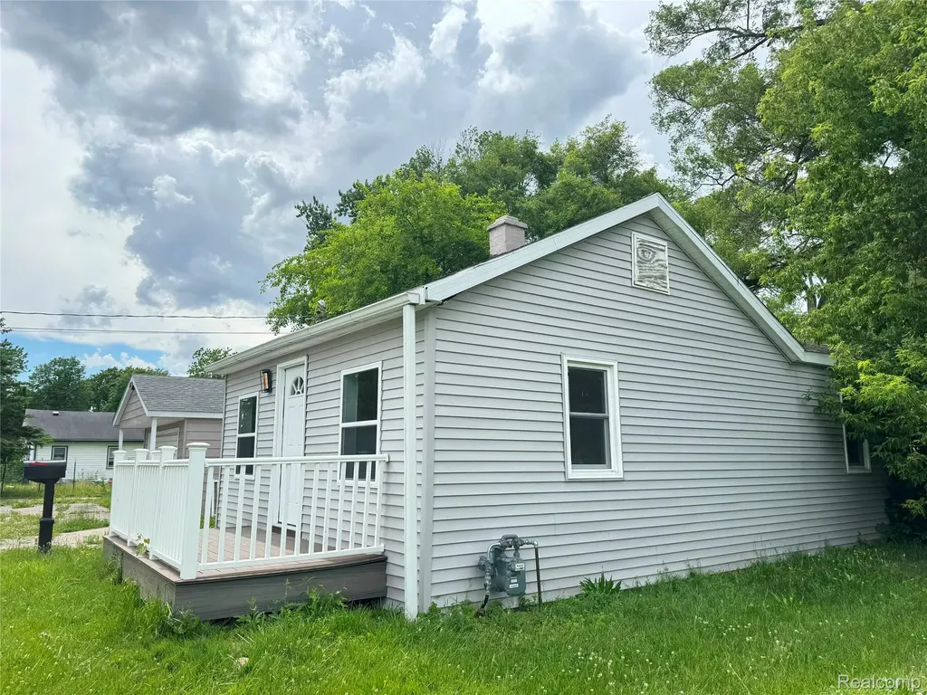 3553 N Monroe Street Carrollton Township MI 48724