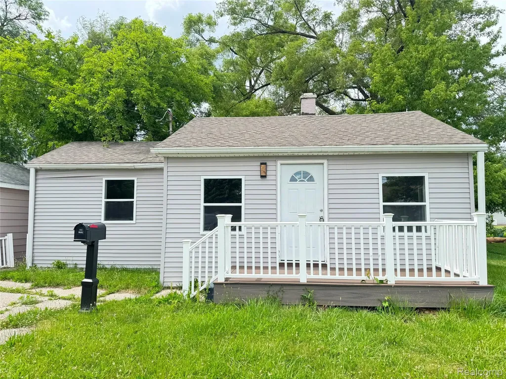 3553 N Monroe Street Carrollton Township MI 48724