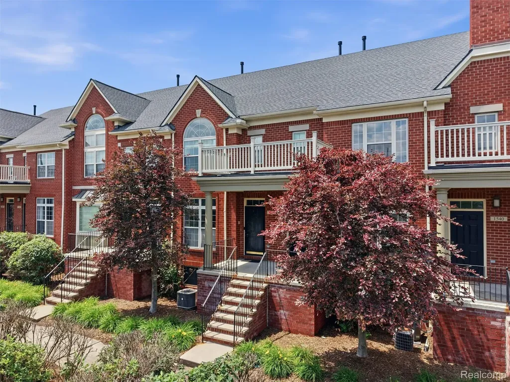 1528 Devon Lane Troy City MI 48084