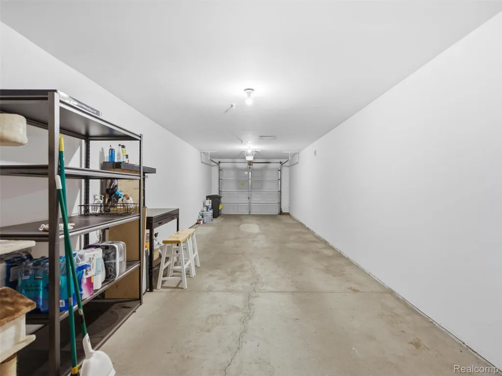 1528 Devon Lane Troy City MI 48084
