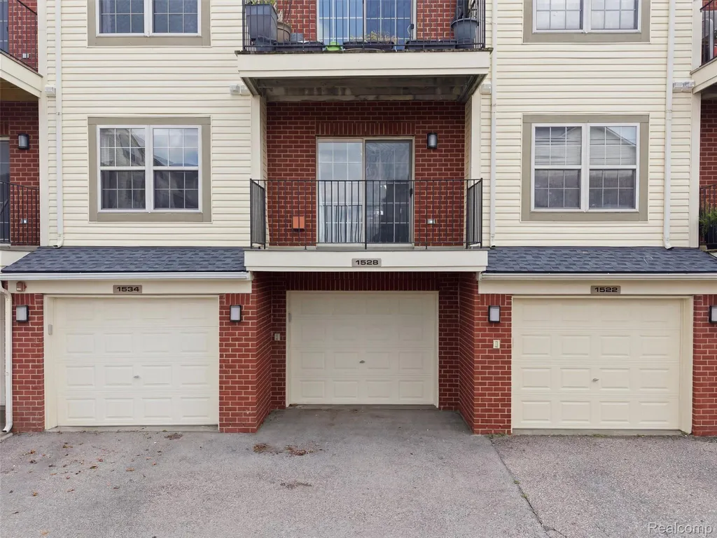 1528 Devon Lane Troy City MI 48084