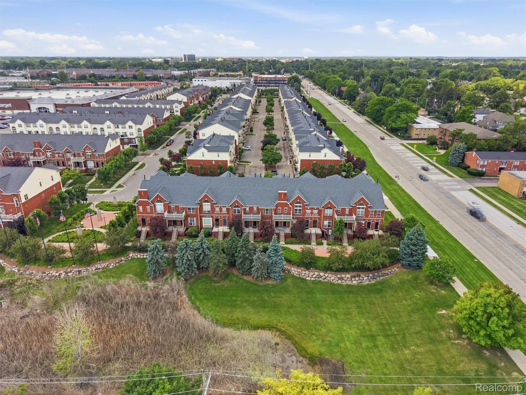 1528 Devon Lane Troy City MI 48084