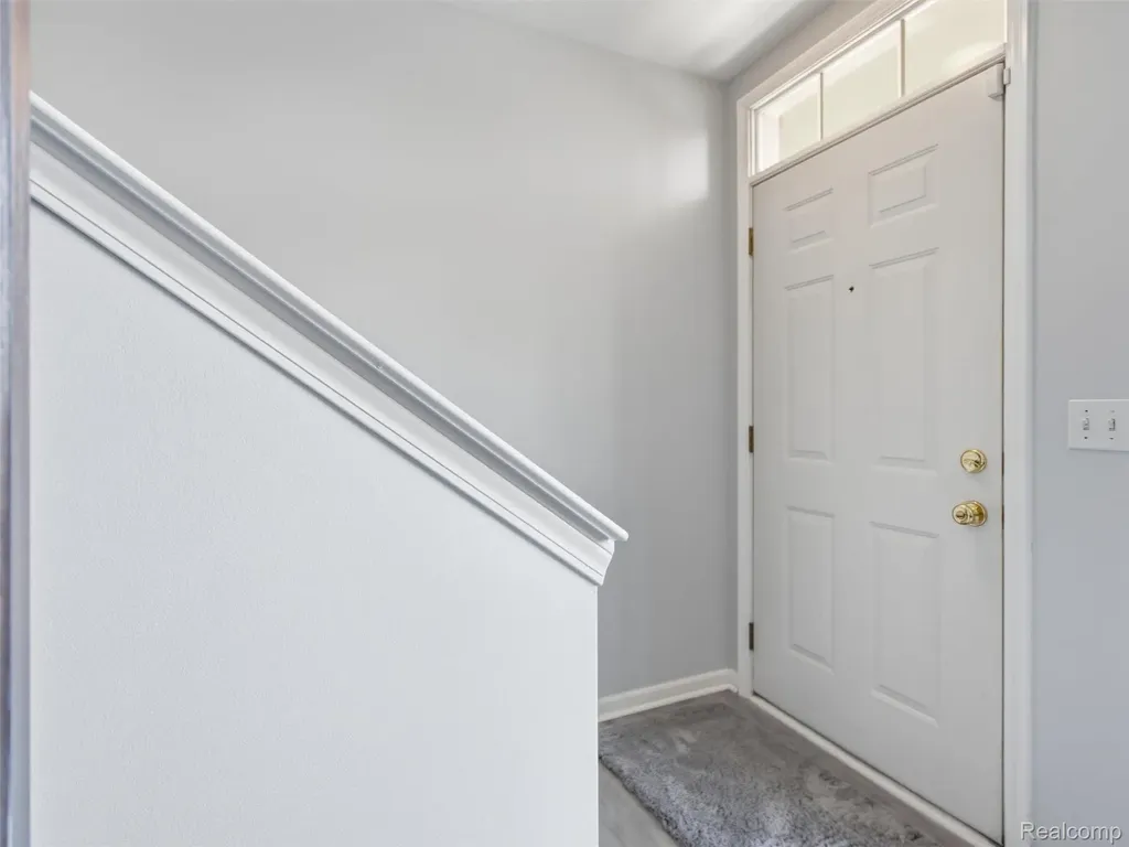 1528 Devon Lane Troy City MI 48084
