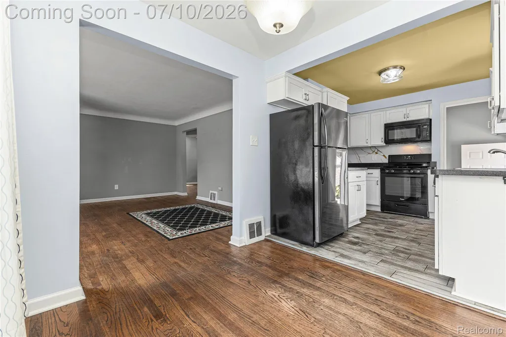 26508 Five Mile Road Redford Charter Township MI 48239