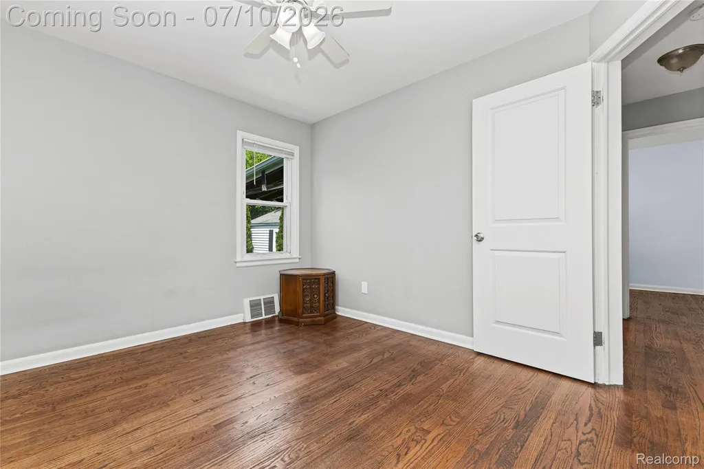 26508 Five Mile Road Redford Charter Township MI 48239