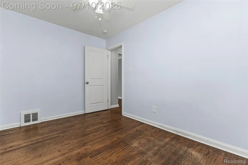 26508 Five Mile Road Redford Charter Township MI 48239