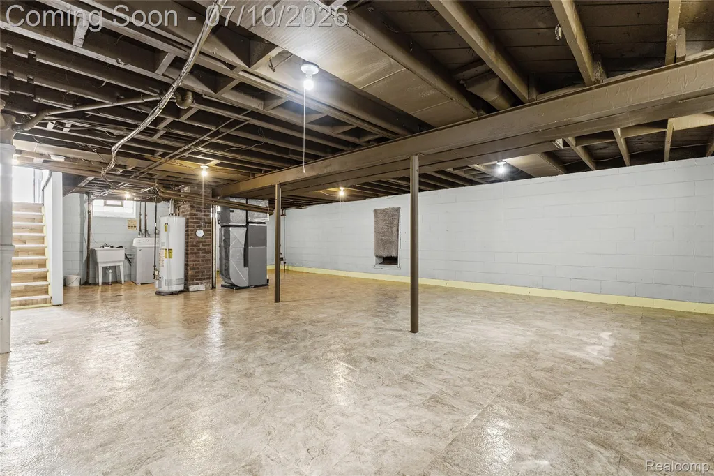 26508 Five Mile Road Redford Charter Township MI 48239