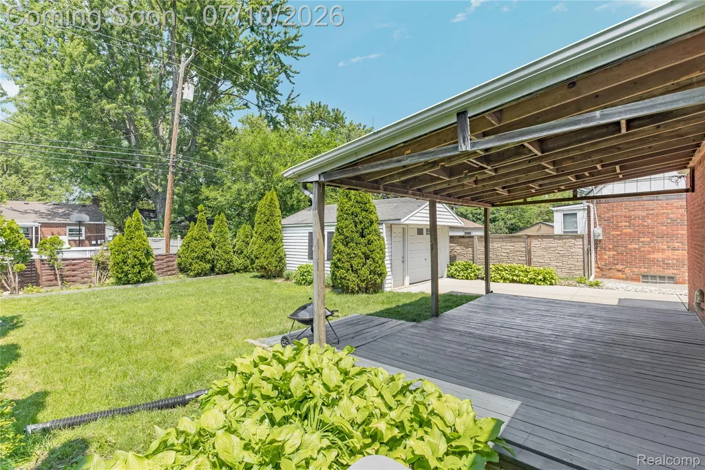26508 Five Mile Road Redford Charter Township MI 48239