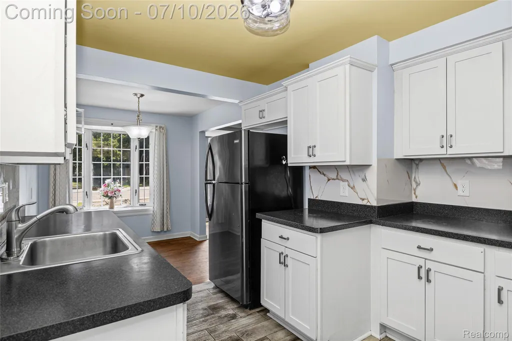 26508 Five Mile Road Redford Charter Township MI 48239