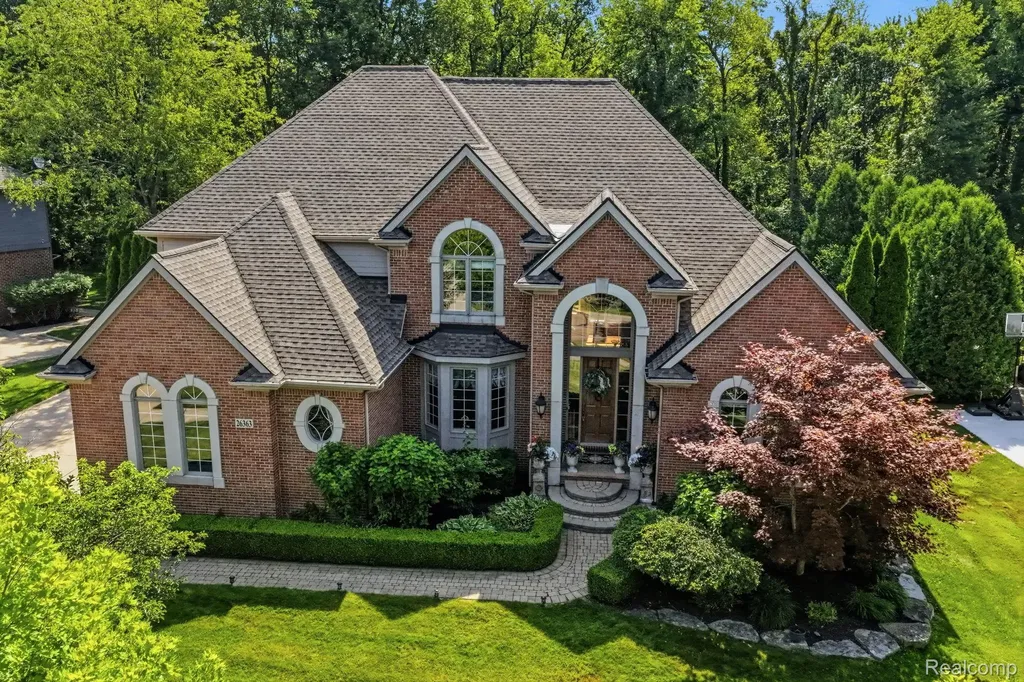 26363 Mandalay Circle Novi City MI 48374