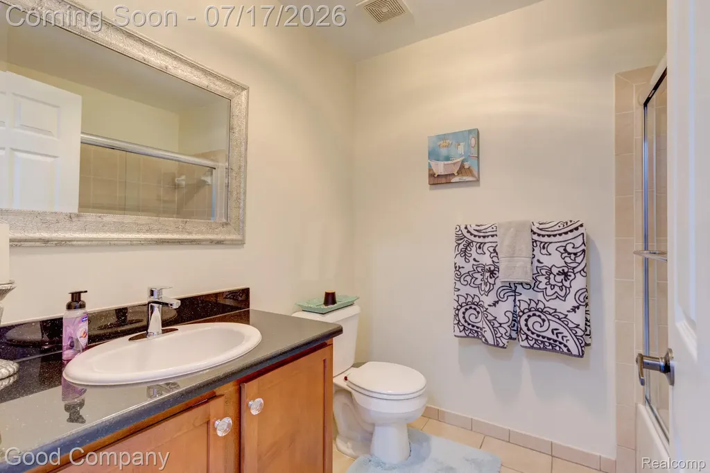 53041 Providence Drive Shelby Charter Township MI 48316