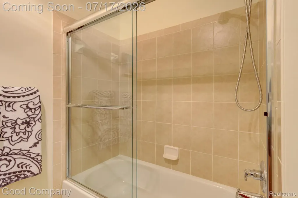 53041 Providence Drive Shelby Charter Township MI 48316