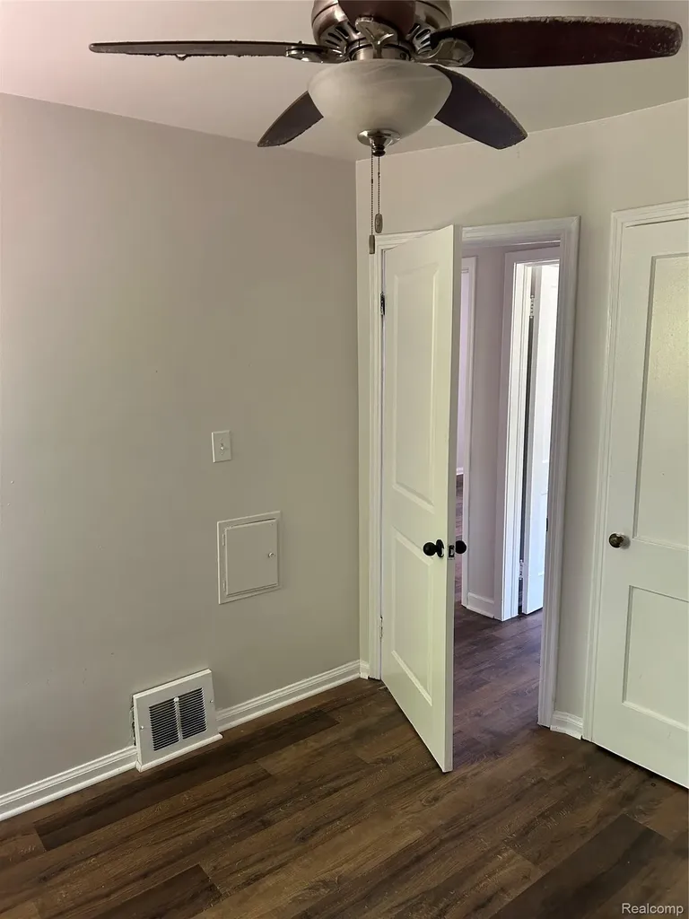 12914 Hazelton Street Detroit City MI 48223