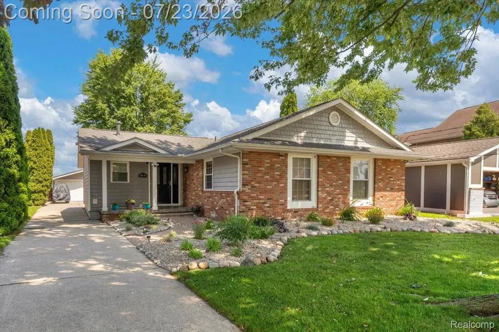 39510 Lakeshore Drive Harrison Charter Township MI 48045