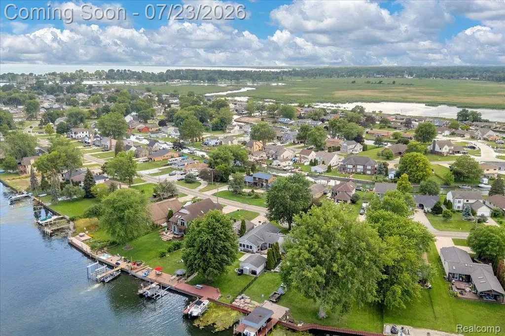 39510 Lakeshore Drive Harrison Charter Township MI 48045