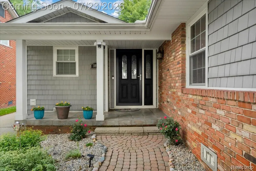 39510 Lakeshore Drive Harrison Charter Township MI 48045