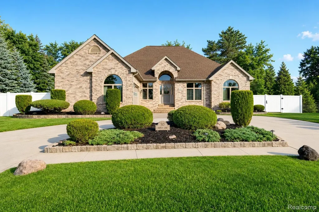545 Karla Lane Marysville City MI 48040