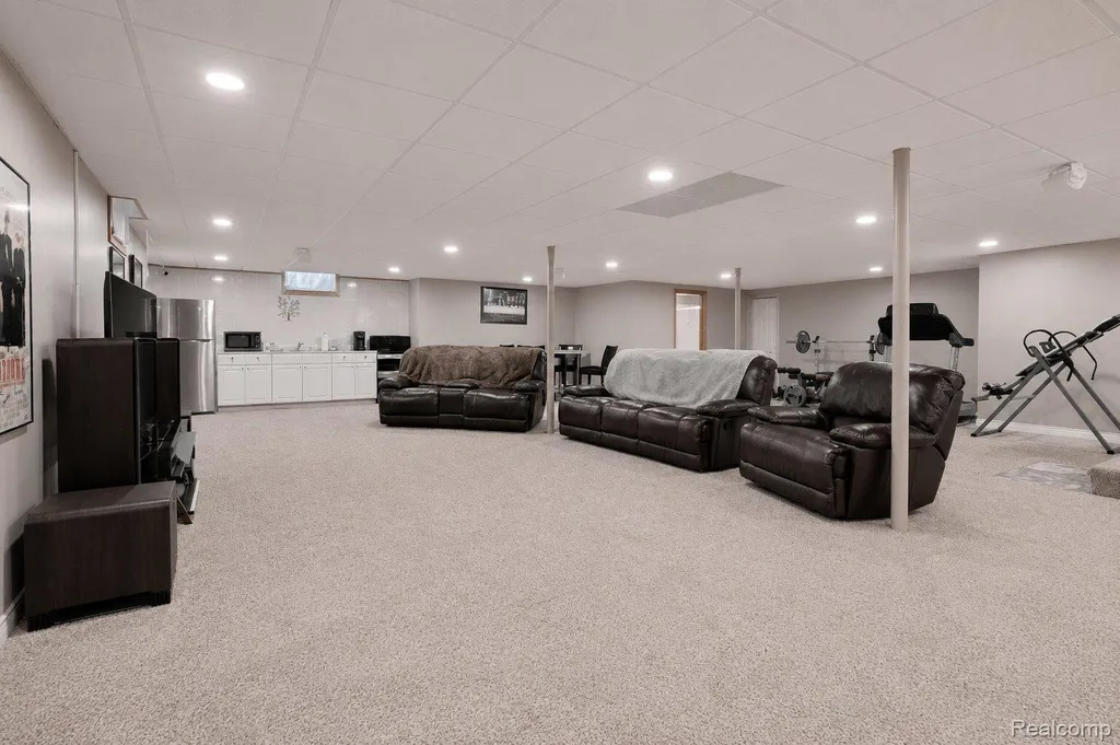 545 Karla Lane Marysville City MI 48040