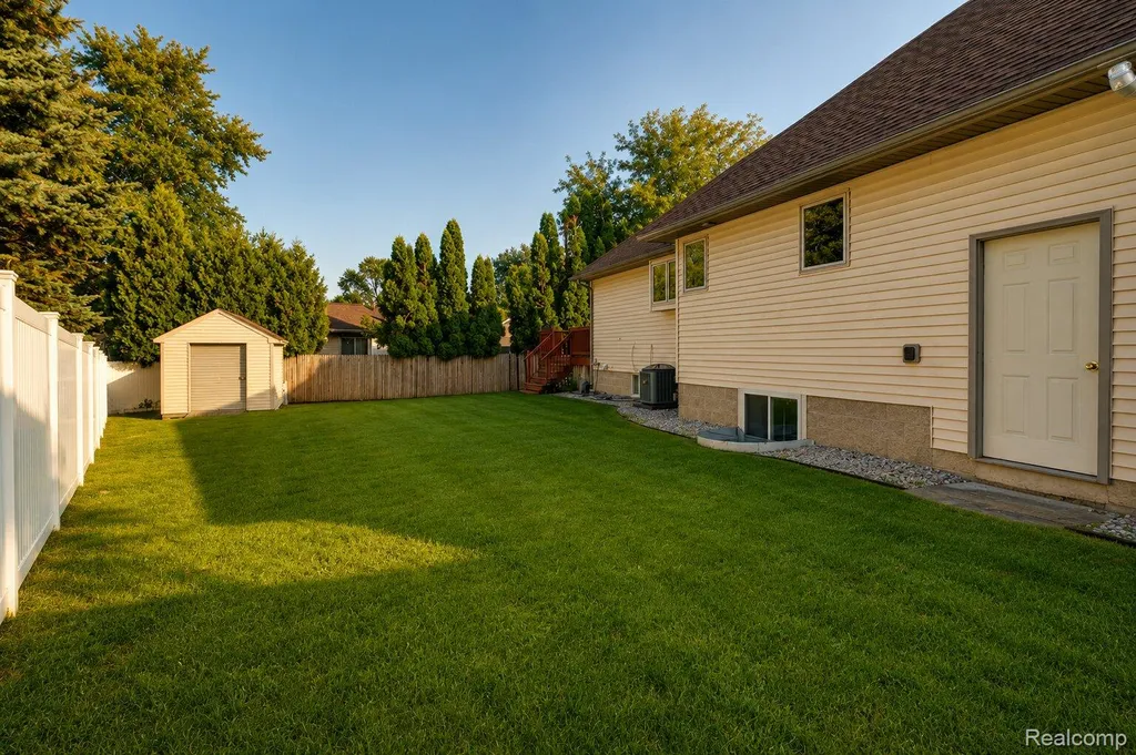 545 Karla Lane Marysville City MI 48040