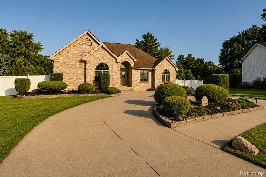 545 Karla Lane Marysville City MI 48040