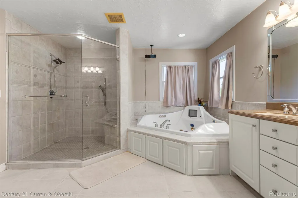 2732 Carric Court Rives Township MI 49201