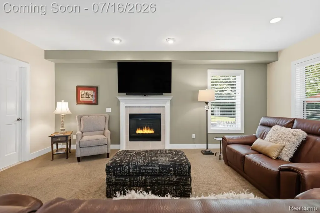 156 Griggs Street Rochester City MI 48307