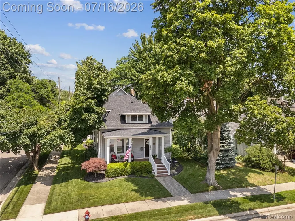 156 Griggs Street Rochester City MI 48307