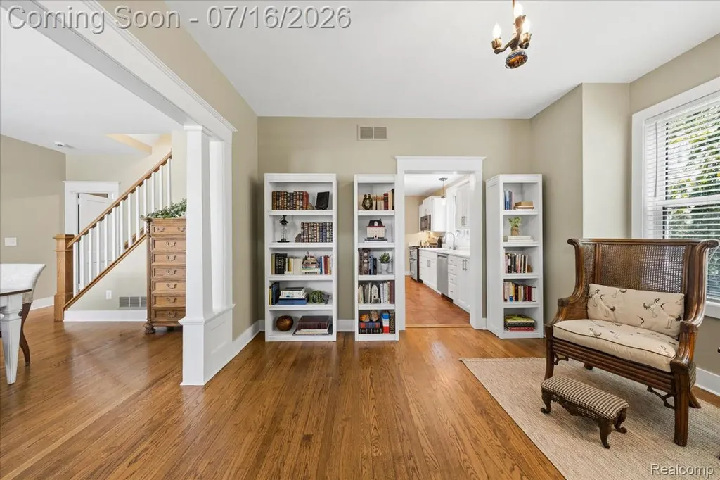156 Griggs Street Rochester City MI 48307