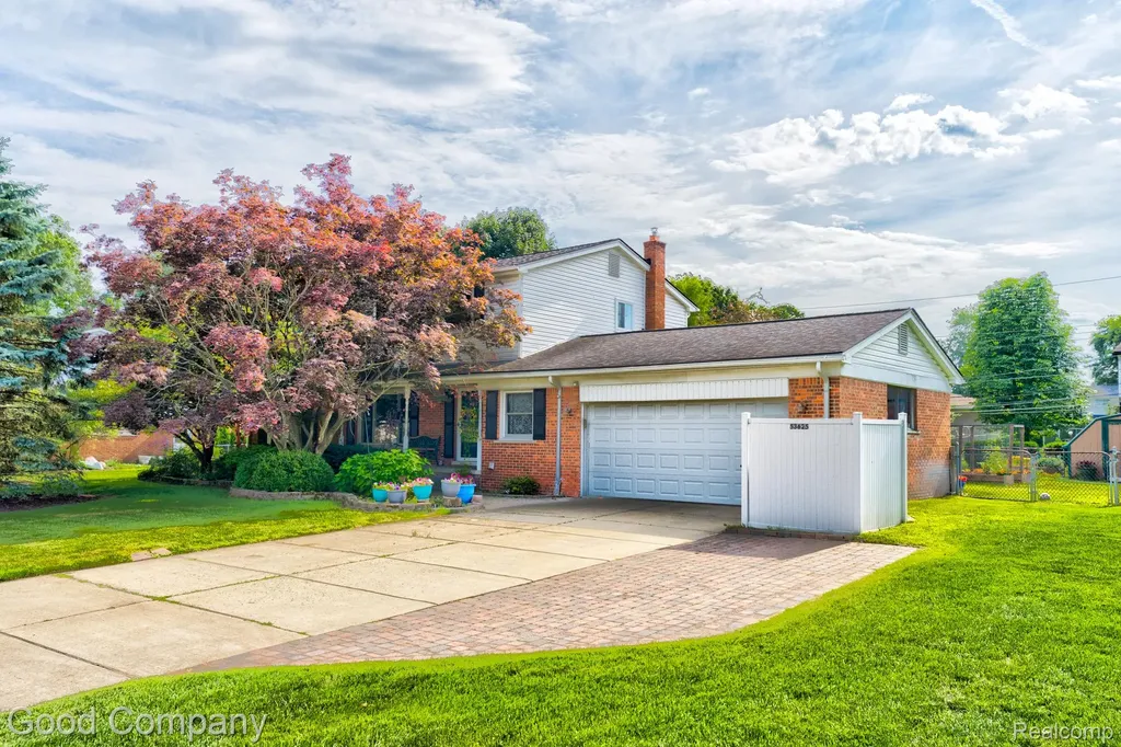 53625 Shelby Road Shelby Charter Township MI 48316