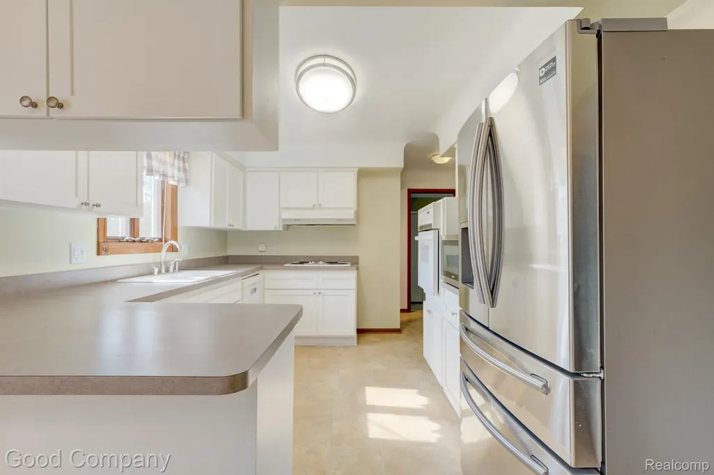 53625 Shelby Road Shelby Charter Township MI 48316