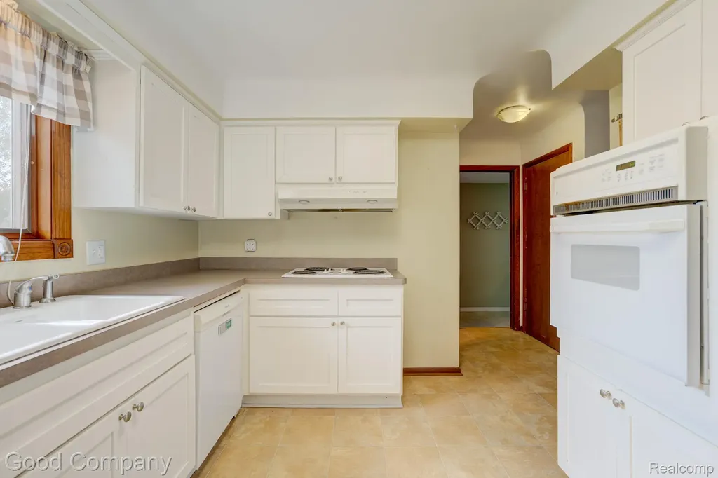 53625 Shelby Road Shelby Charter Township MI 48316