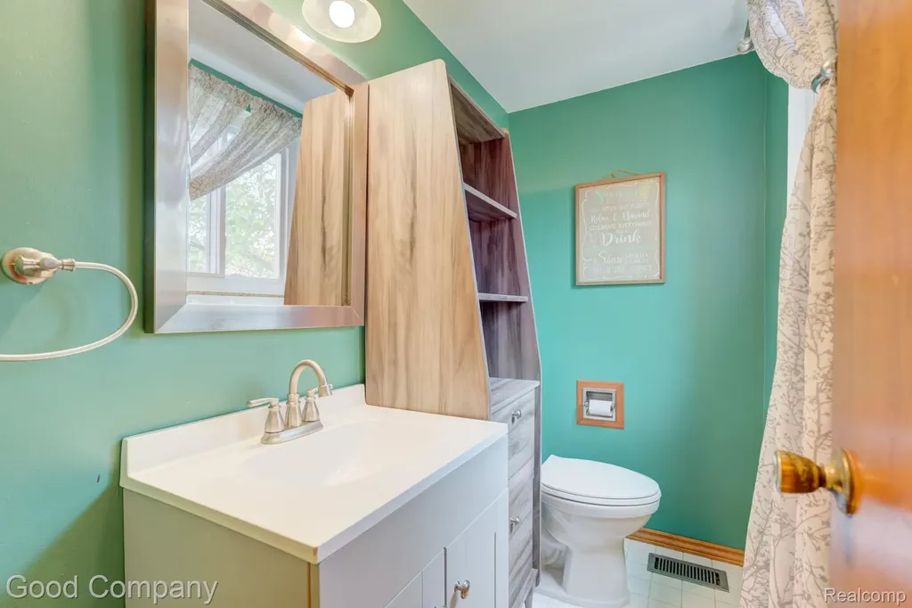 53625 Shelby Road Shelby Charter Township MI 48316
