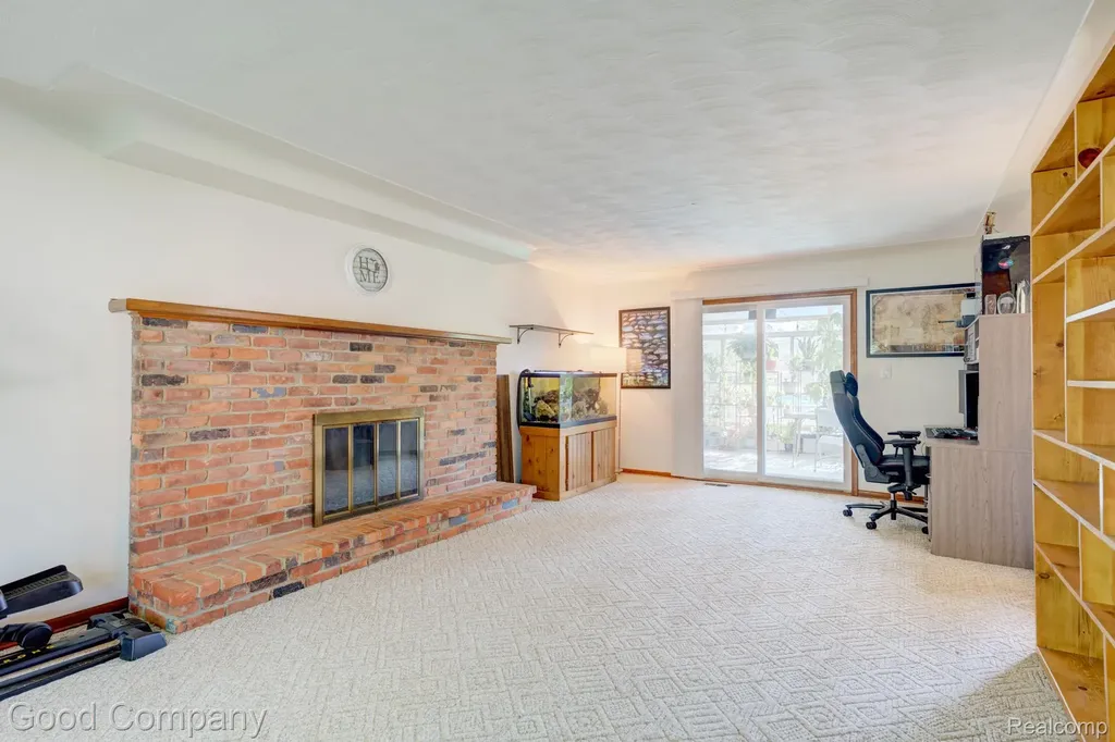 53625 Shelby Road Shelby Charter Township MI 48316