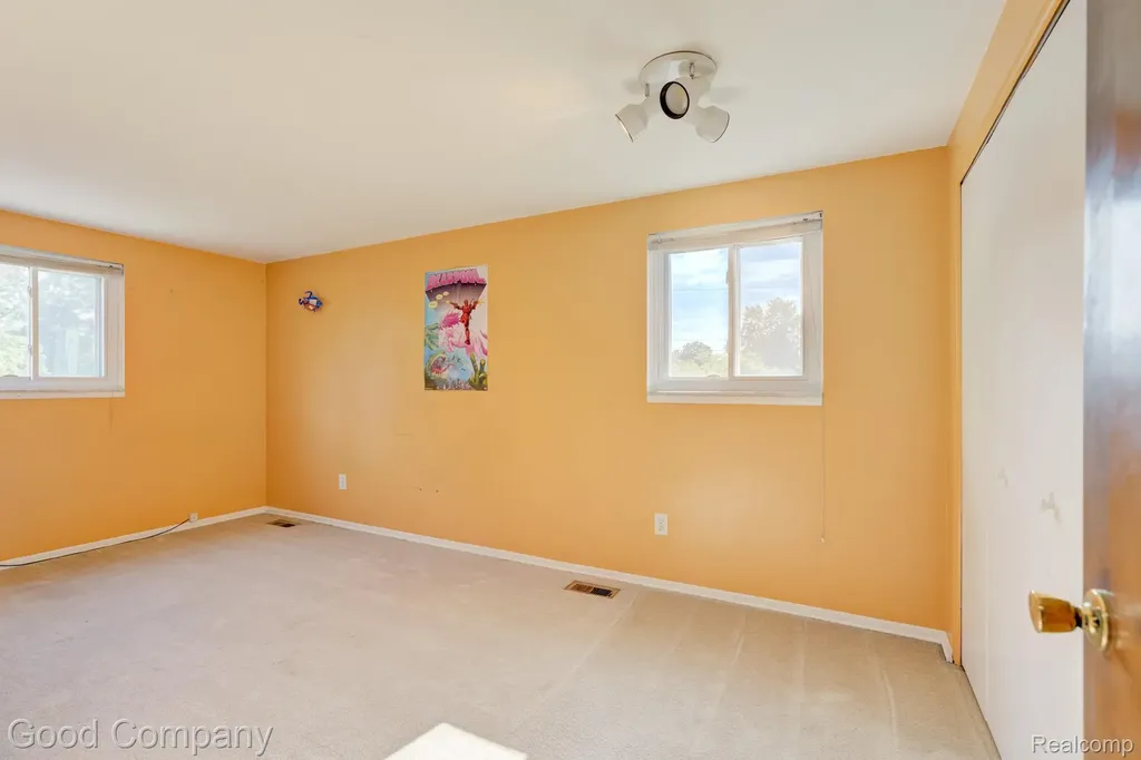 53625 Shelby Road Shelby Charter Township MI 48316