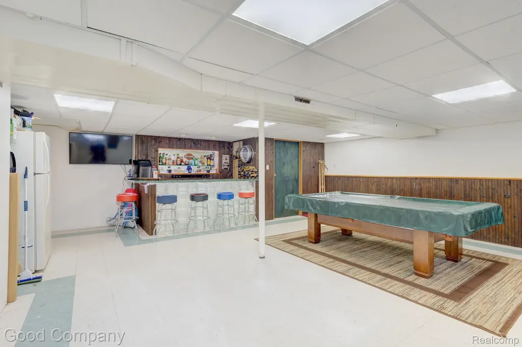 53625 Shelby Road Shelby Charter Township MI 48316
